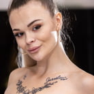 Luisa Star in 'A Star Is Born'