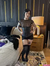 Raee Ripley - Petite and Complete | Picture (14)