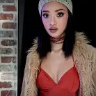 Scarlett Bloom in 'In Full Bloom'